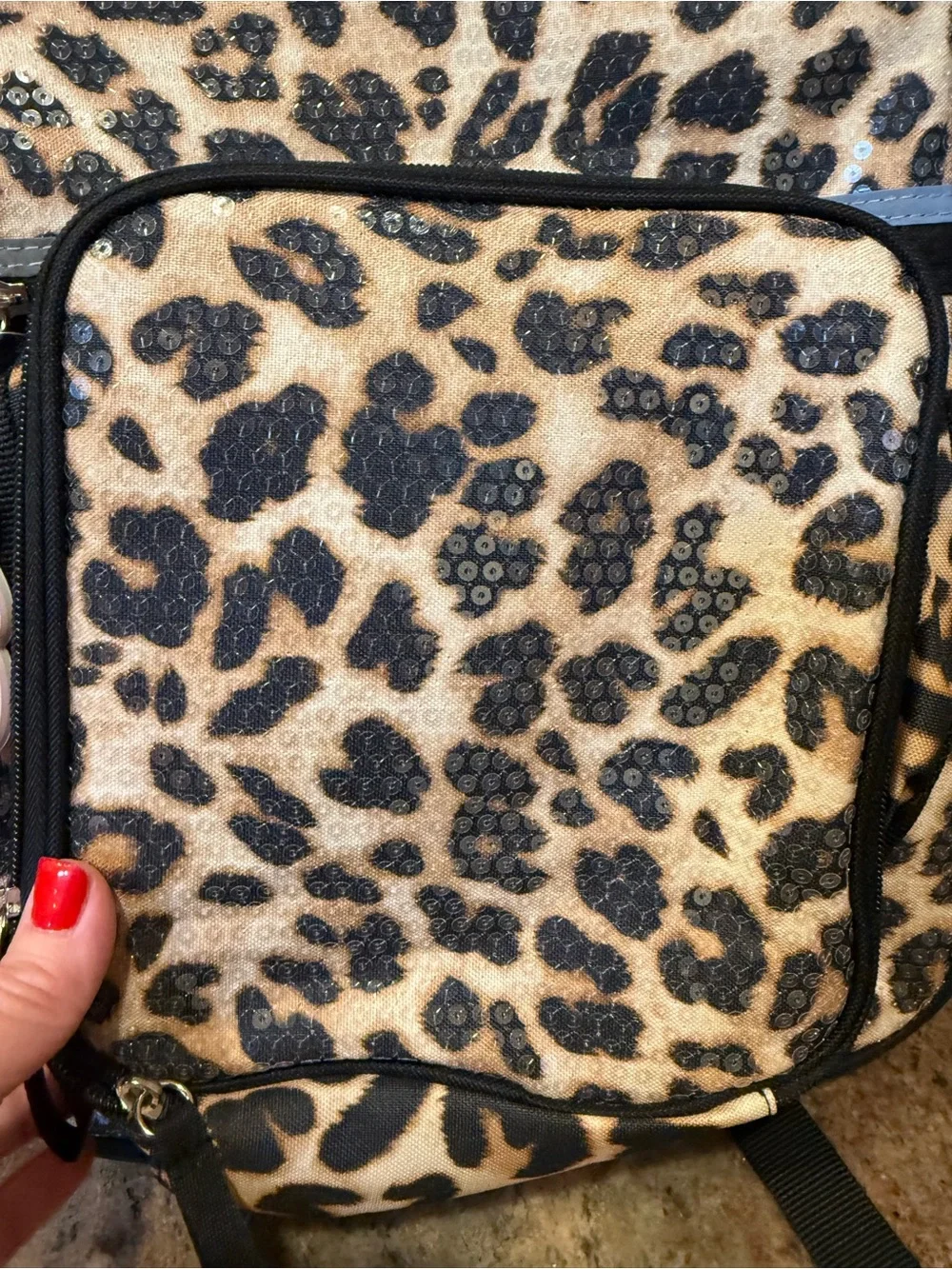 N/A stylish leopard